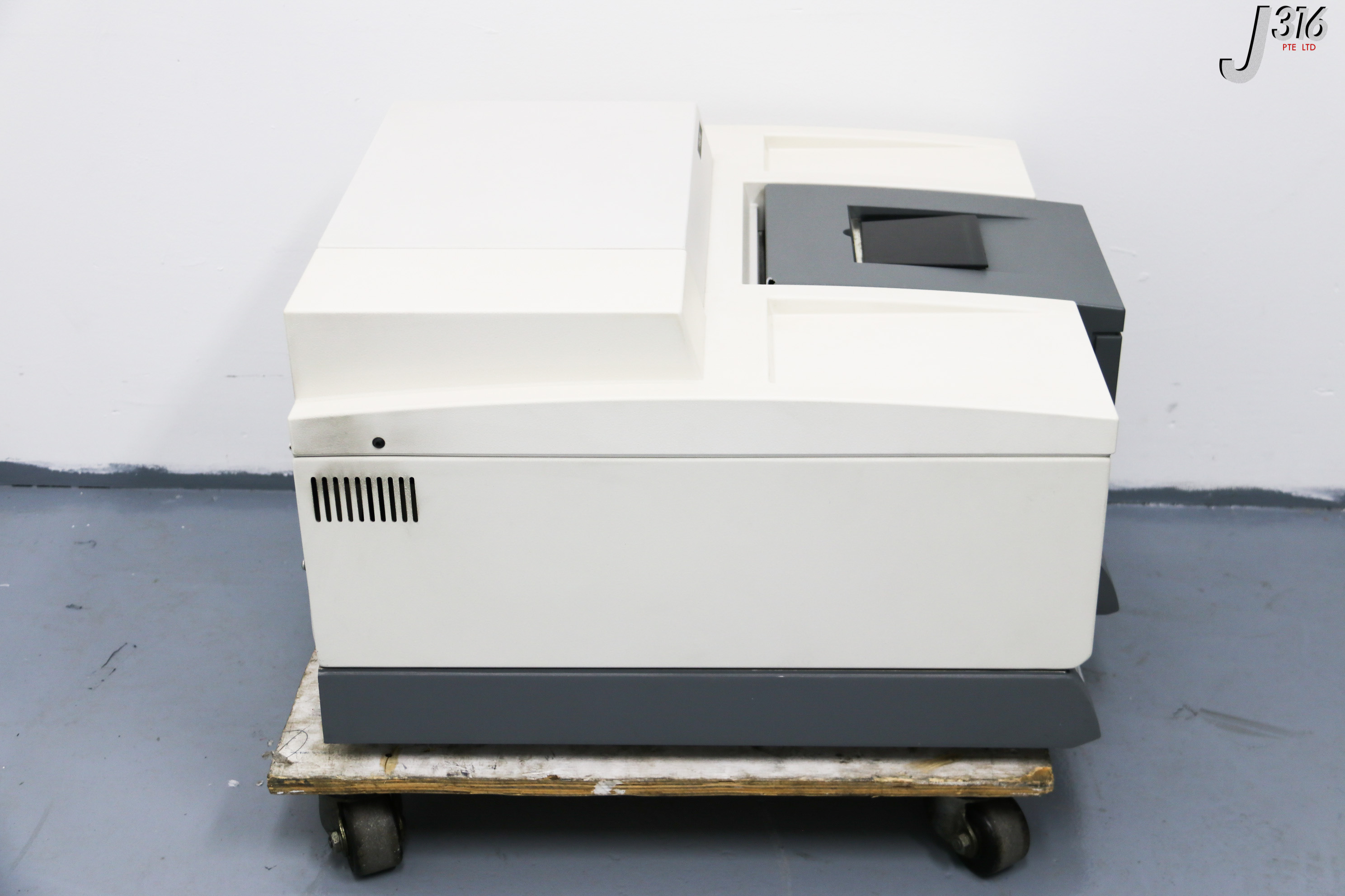 29395-04.jpg